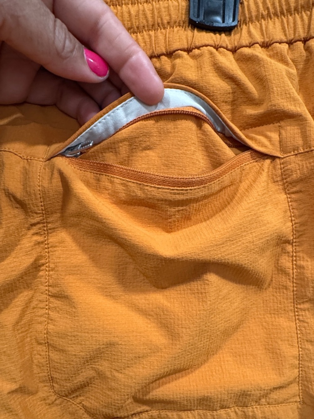Lululemon Drawstring Shorts - Picture 7 of 8